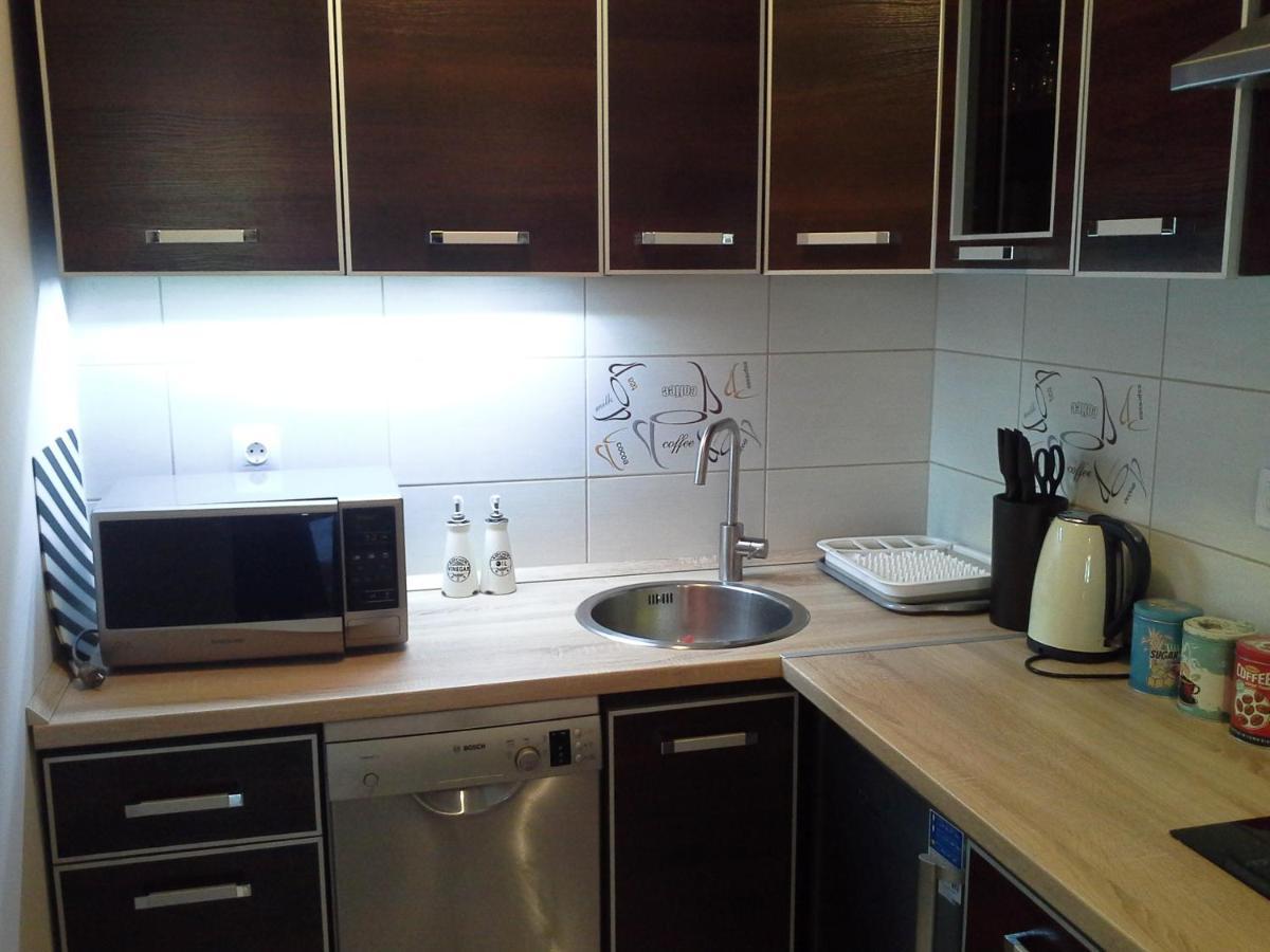Alexandra Apartment Hajduszoboszlo - Chic Flat Ngoại thất bức ảnh