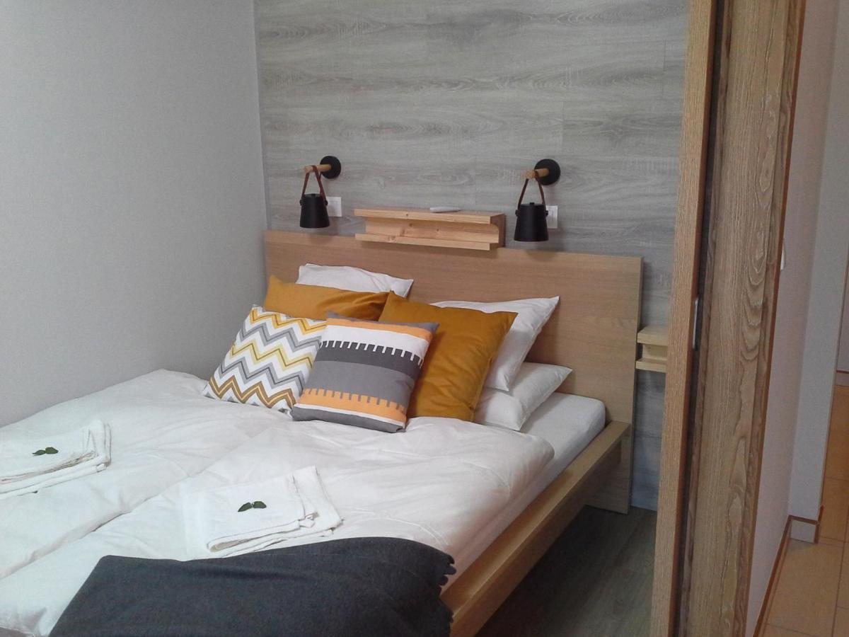 Alexandra Apartment Hajduszoboszlo - Chic Flat Ngoại thất bức ảnh